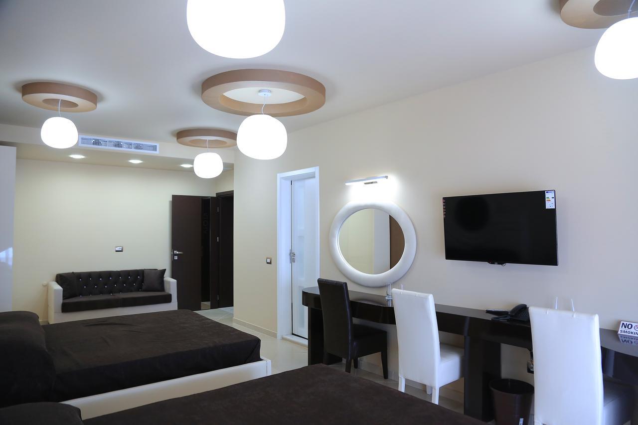 Nomelia Residence B&B Vlore Exterior photo